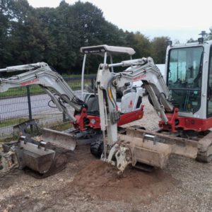 TB 225 Minibagger inkl. Löffelpaket